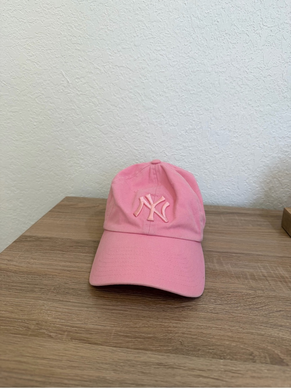 New York Yankees pink Baseball Cap